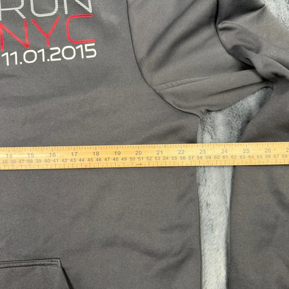 The North Face Mens Run NYC 2015 Full Zip Hoodie Gray Red Large Athletic Jacket